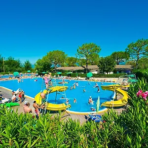 Happy Camp Mobile Homes In Cisano San Vito 4* Bardolino